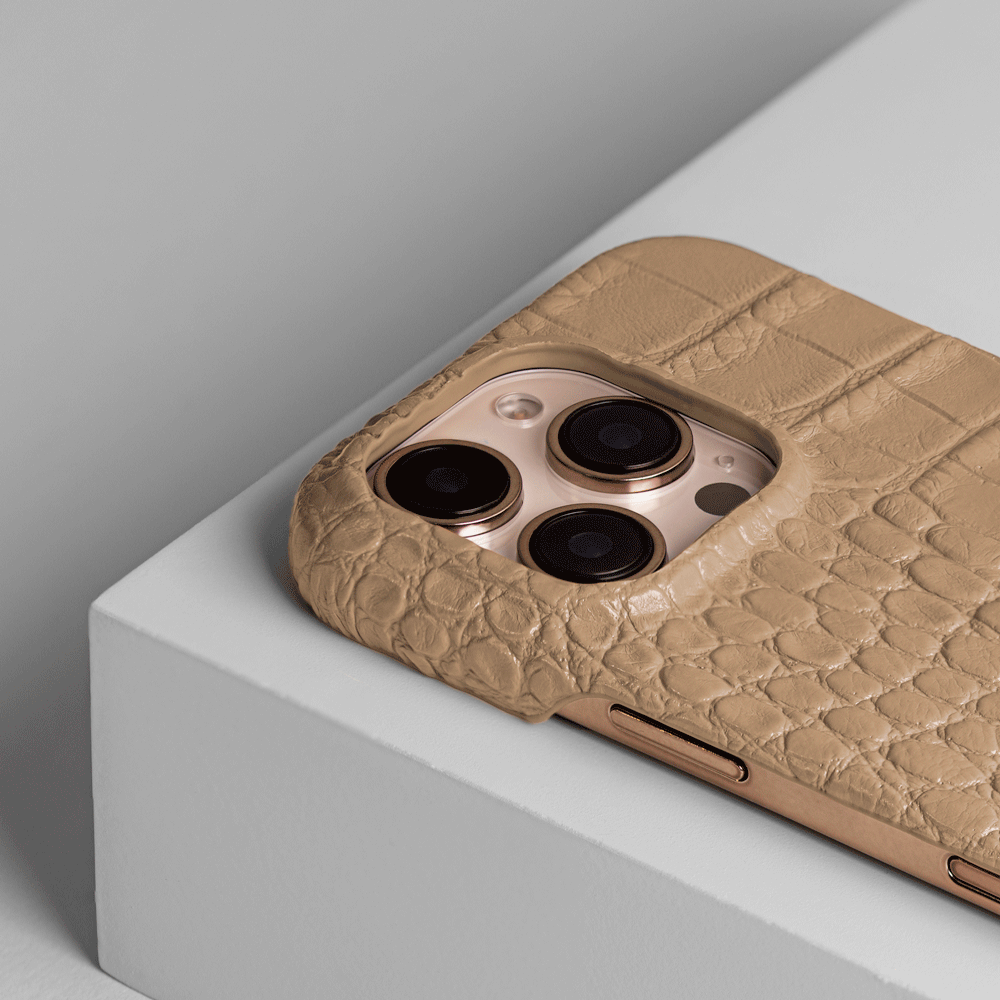 iPhone 16 Pro Case | Alligator Embossed Leather