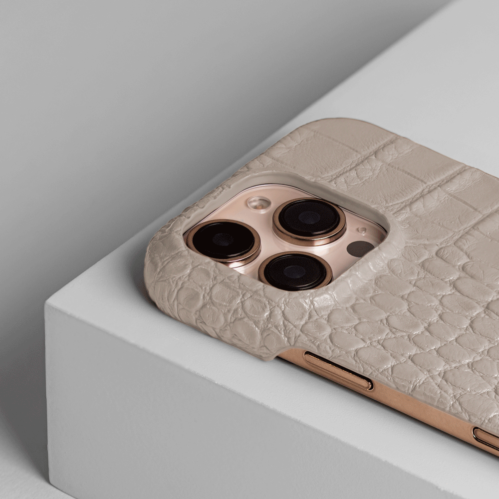 iPhone 16 Pro Max Case | Alligator Embossed Leather