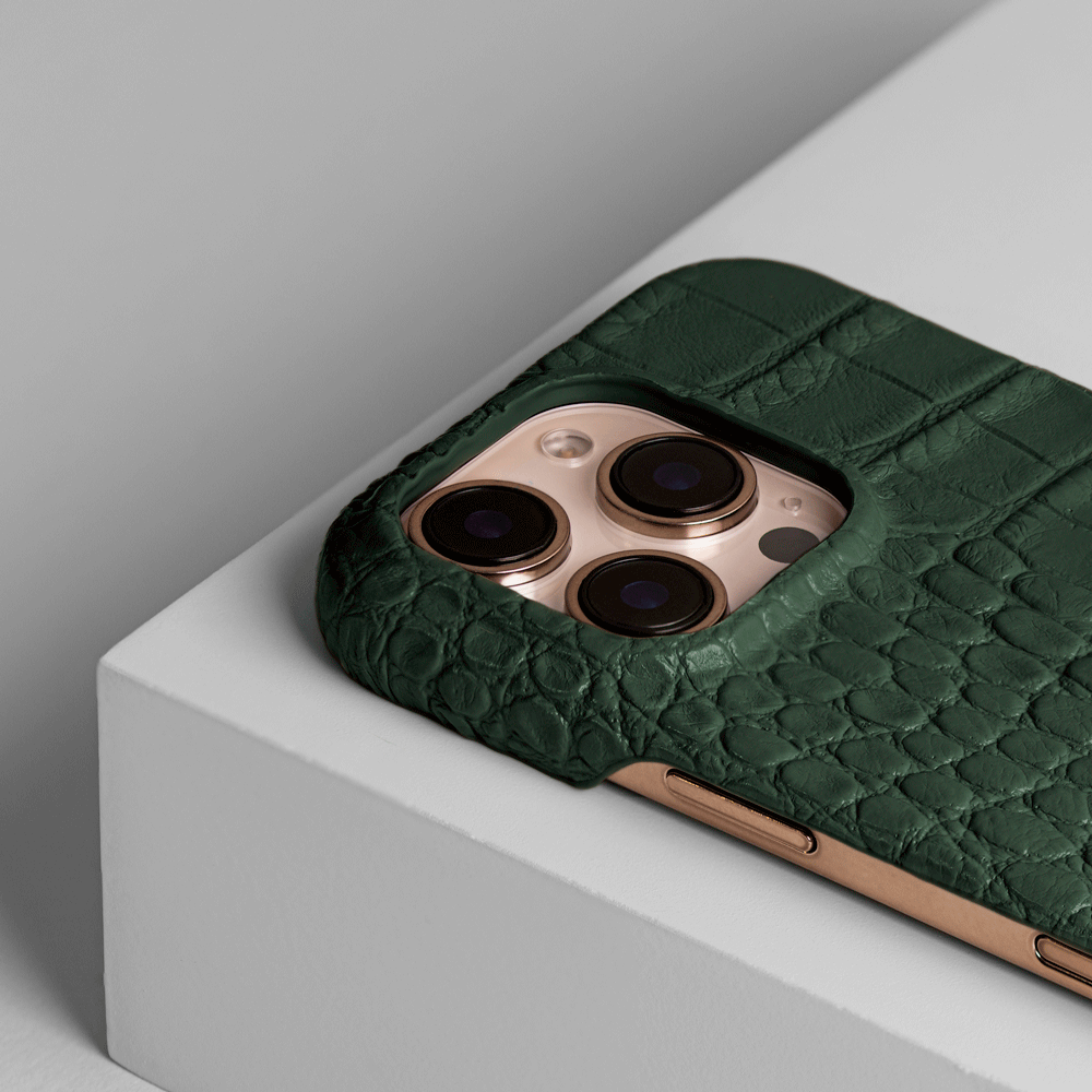 iPhone 16 Pro Max Case | Alligator Embossed Leather